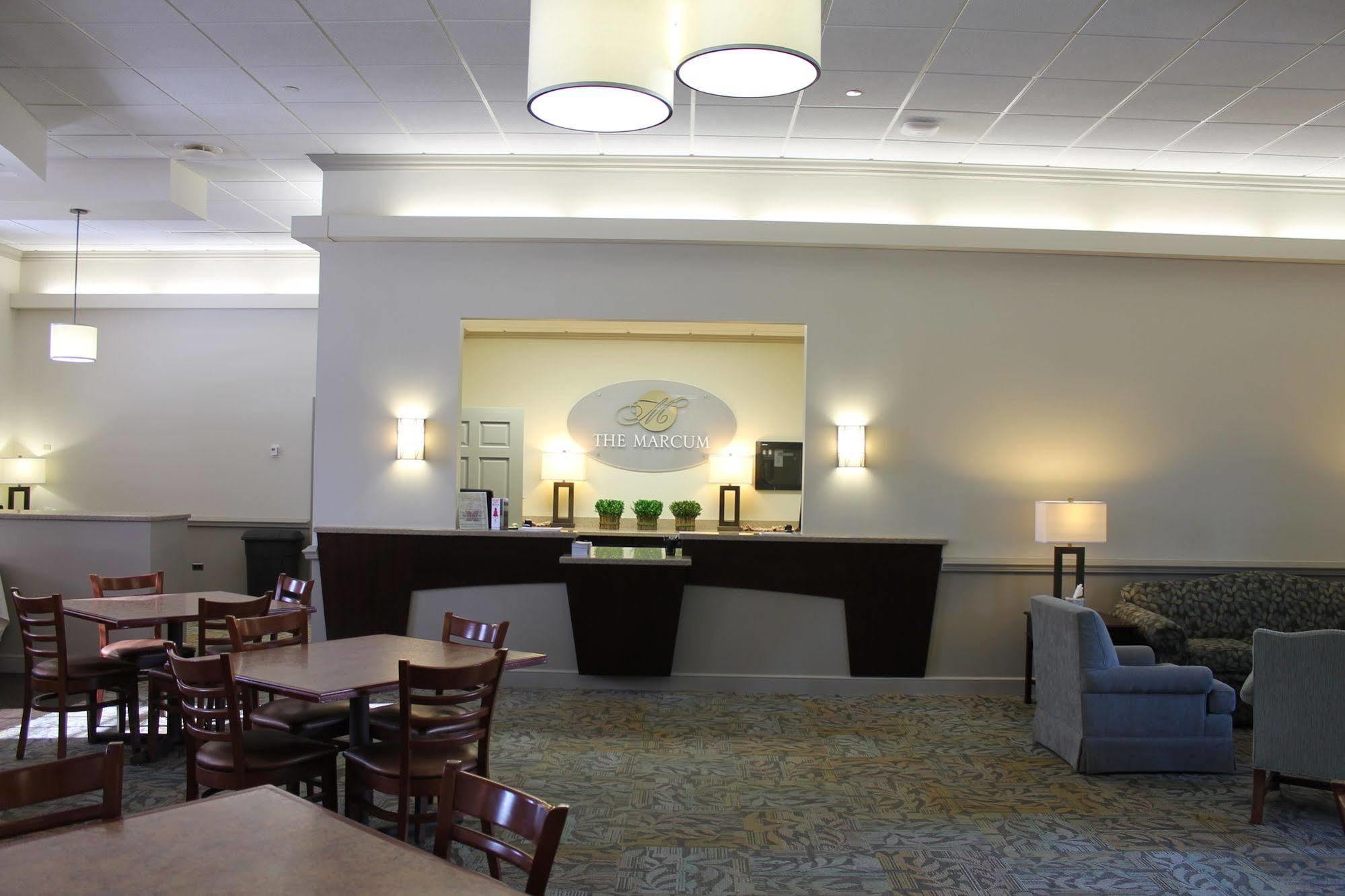 The Marcum Hotel & Conference Center Oxford Exteriör bild